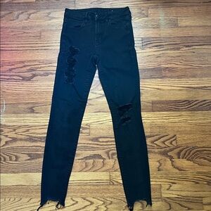 American Eagle Outfitters Women's Black High-Rise Long Jeans